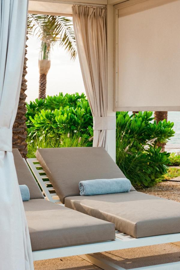 Erth Abu Dhabi Hotel Exterior foto