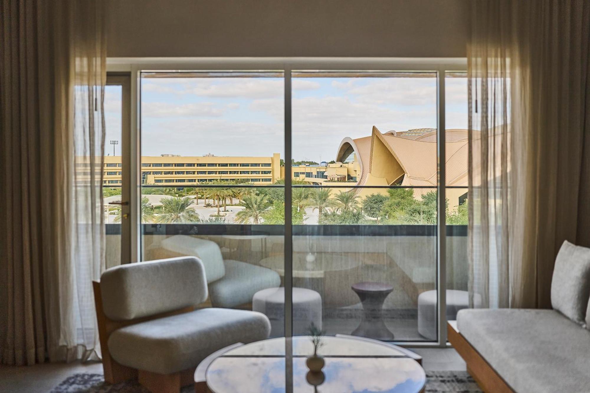 Erth Abu Dhabi Hotel Exterior foto